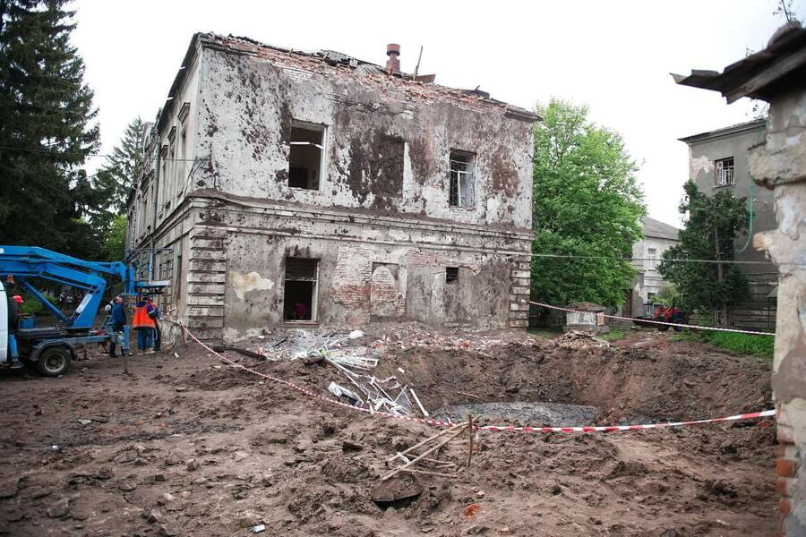 Kharkiv_Regional_Clinical_Psychiatric_Hospital_No._3_after_Russian_attack,_2024-04-27_(01)
